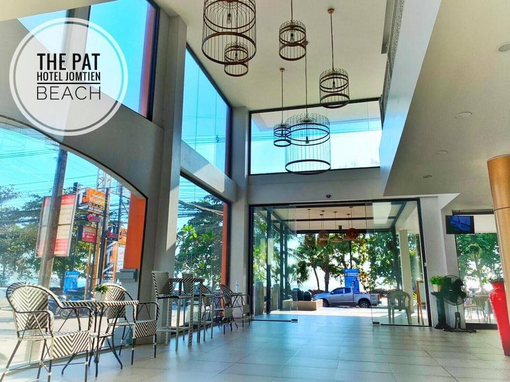 The Pat Hotel Jomtien Beach Exterior photo